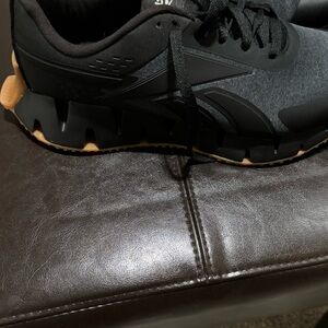 Reebok Zig Dynamica 4 Men's Shoes Sz
10.5 Black Ortholite Comfort Footbed